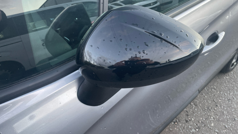 Vauxhall Crossland 1.2 Griffin 5dr Petrol Hatchback